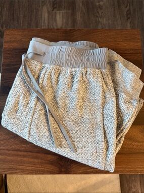 lululemon License to Train Textured Jogger